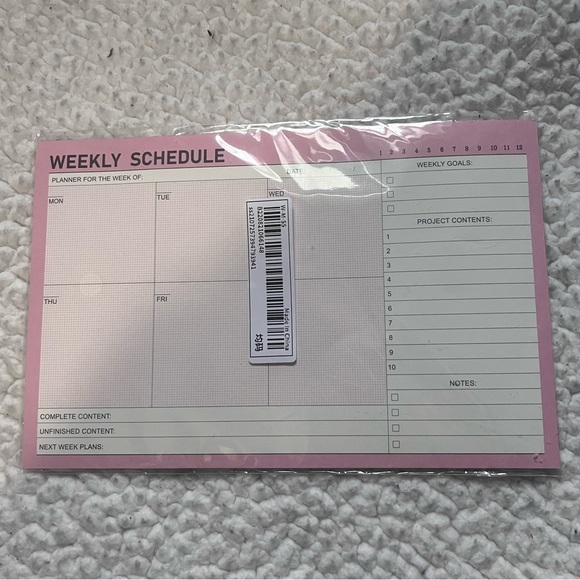 Pink Weekly Schedule Planner - Picture 4 of 4